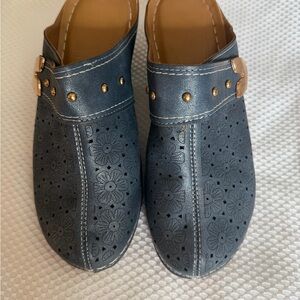 Chic Blue Floral Mules with Gold Studs